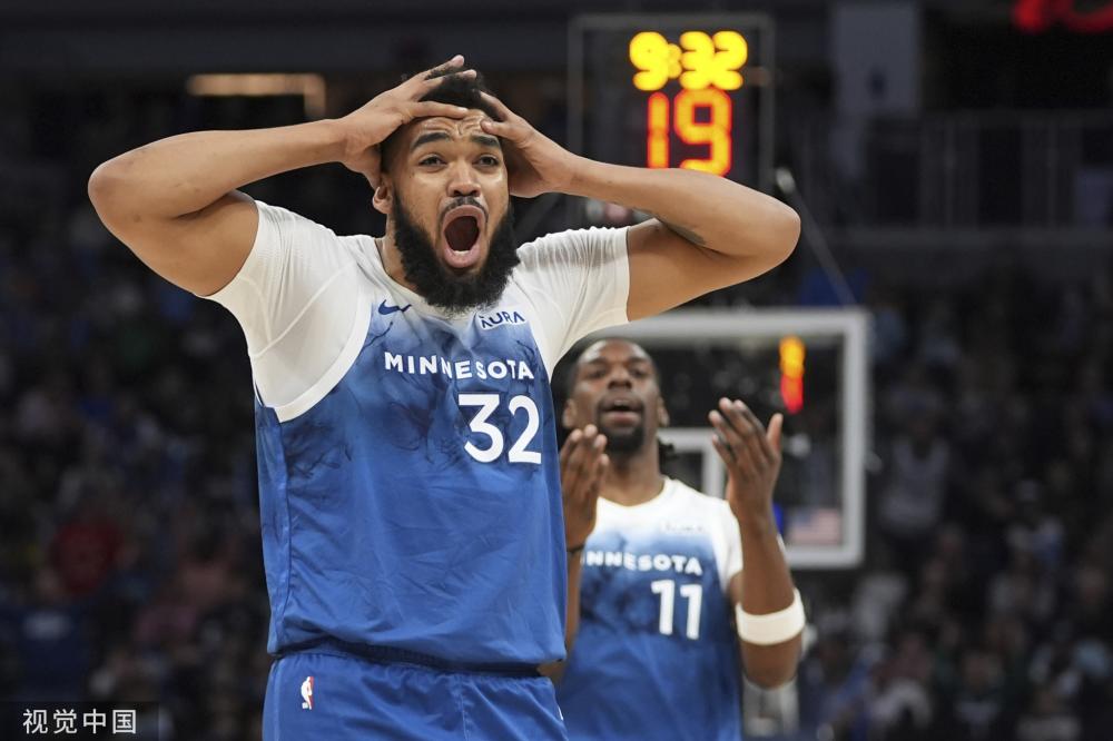 R再次受到 R再次受到